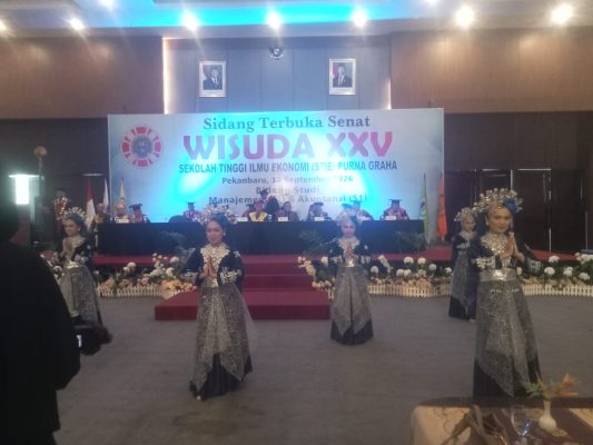 STIE Purna Graha Sukses Wisuda 88 Sarjana, Ketua : Semoga Ilmunya Bermamgaat 6 STIE Purna Graha
