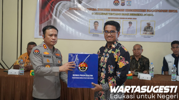 Kesadaran Digital, Polda Kaltim Sosialisasi Bijak Media Sosial di Kelurahan Telaga Sari