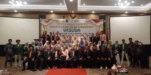 Rektor Institut Agama Islam Lukman Edy : Masuki Dunia Pengabdian Wisudawan Jaga Nama Baik dan Integritas 6 Lukman Edy