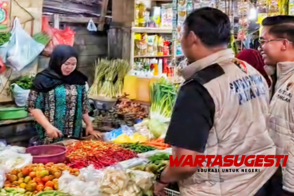 Idul Fitri 1447 H, Polda Kalsel Pastikan Stok dan Harga di Pasar Kalindo Stabil 1 IMG 20260309 WA0016 Bapokting