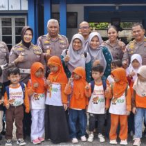 Ditlantas Polda Riau Tanamkan Budaya Tertib Lalu Lintas dan Cinta Lingkungan Sejak Usia Dini 3 IMG 20260506 WA0011 edukasi