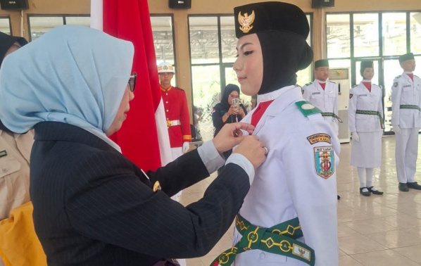 Siap Bertugas, Bupati Way Kanan Kukuhkan Paskibra 2026 1 Paskibra