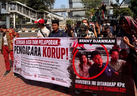 GPAK Gelar Aksi di KPK, Serahkan Laporan Dugaan Praktik Pengacara Korup 1 IMG 20260724 152945 GPAK