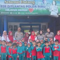 Polantas Karib Kenalkan Anak TK Rambu Lalu Lintas dan Green Policing 5 Polantas karib