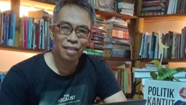 Indeks Demokrasi Indonesia ; Manis Habar Pada Rupa Oleh : Noorhalis Majid
