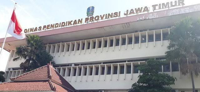 Jatim Resmi Larang SMA/SMK Adakan Wisuda atau Purnawiyata 1 IMG 20250310 WA0003 Pendidikan