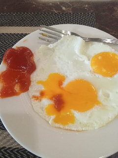 Di Hotel, Kenapa Setiap Pesan Telur Tidak Ada Kecap? 1 IMG 20260404 WA0006 Hotel