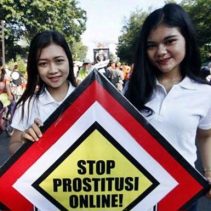 Lucu, Narapidana Kendalikan Prostitusi HP nya dari Mana? 3 images 4 Jakarta