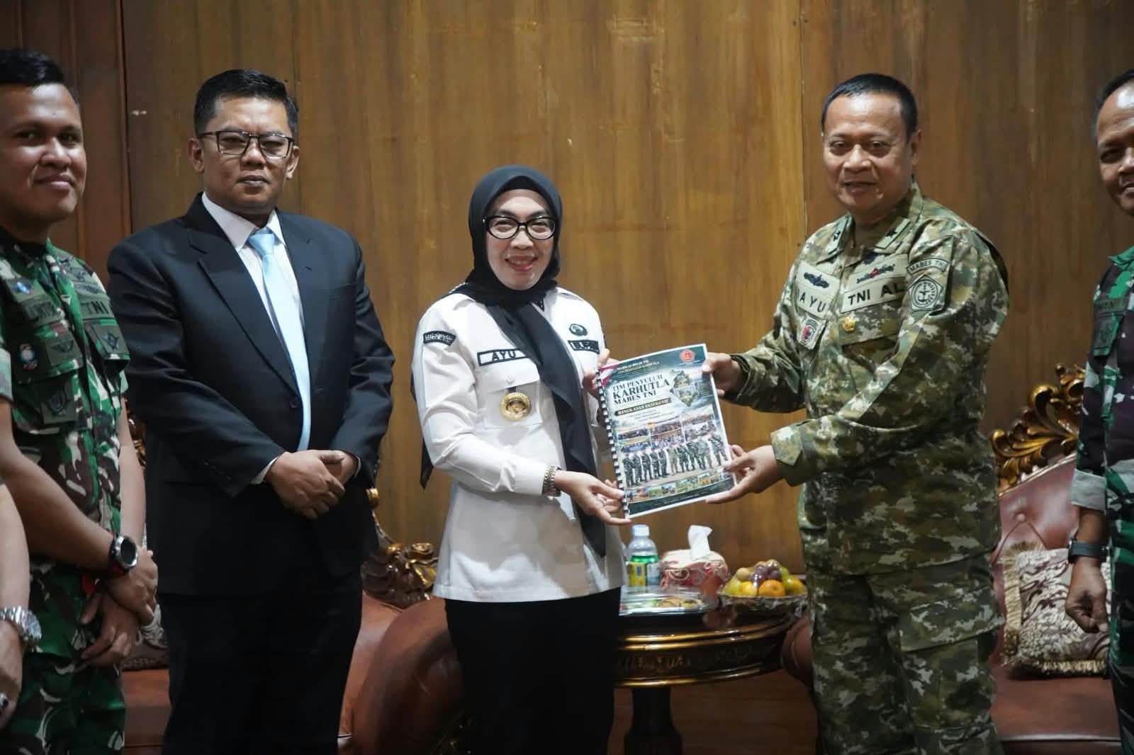 Perkuat Sinergi Tangani Karhutla Mabes TNI Sambangi Way Kanan 1 Karhutla